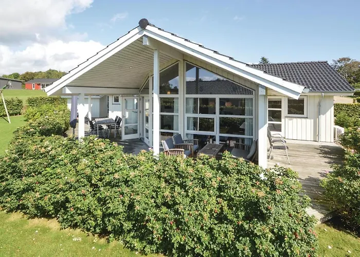 Hoelgardvej Holiday home